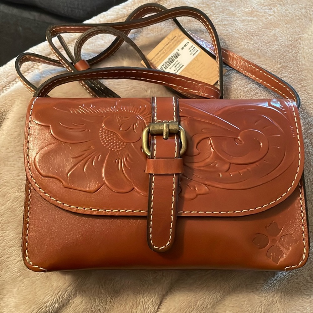 Patricia Nash Tori leather Crossbody in Florence color, adjustable strap